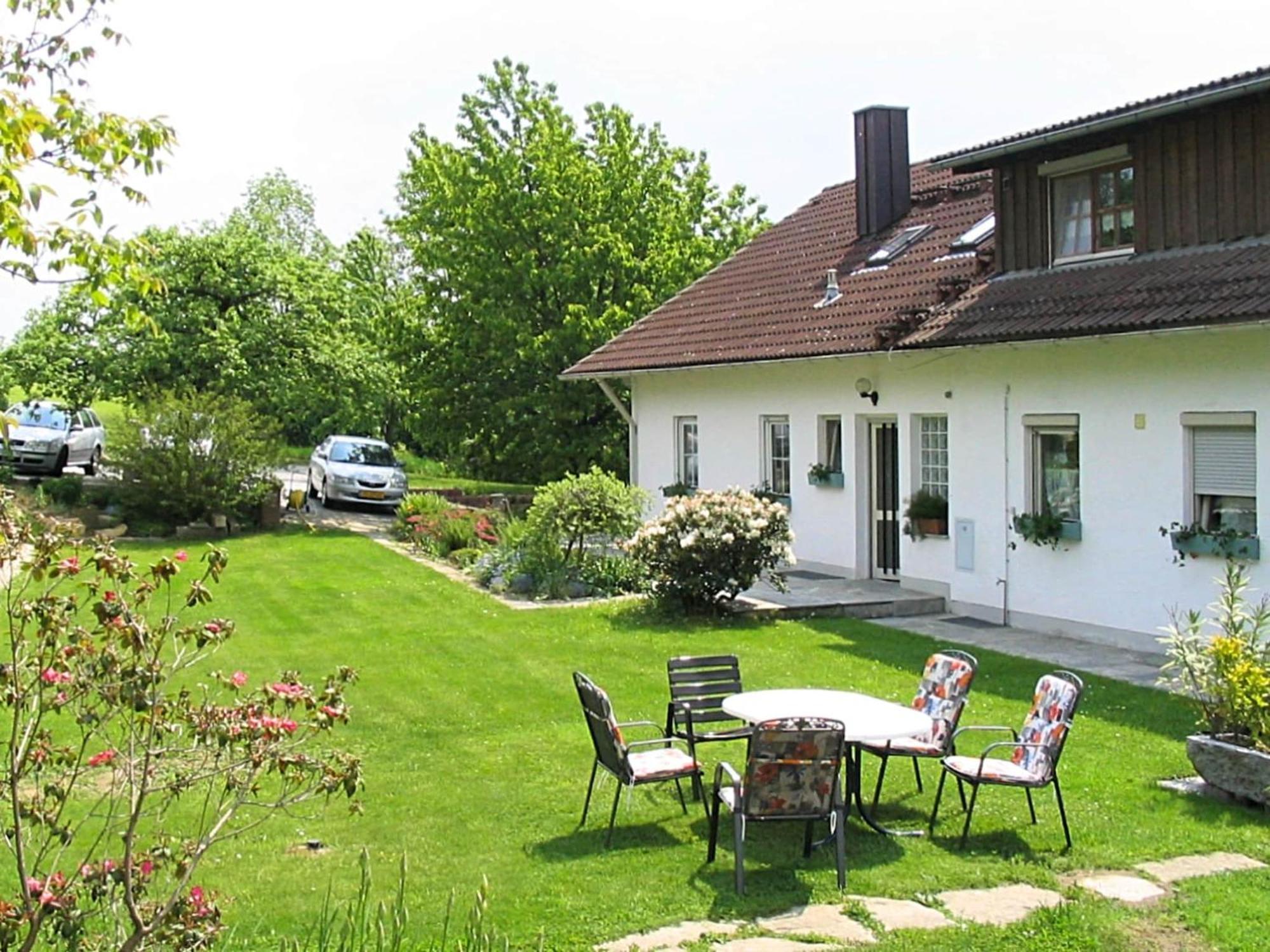 Welcoming Chalet Near Forest In Рёрнбах Экстерьер фото